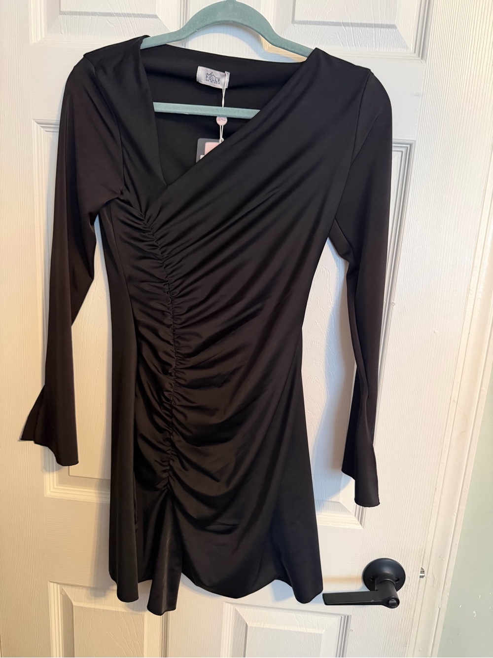 Oh Polly Black Ruched V-Neck Long Sleeve Dress